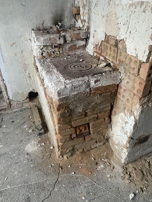 Продам будинок під ремонт у Катеринівці