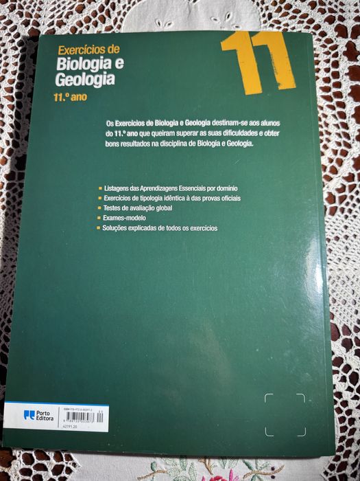 Livro de Exercícios de Exame Biologia e Geologia 11 ano