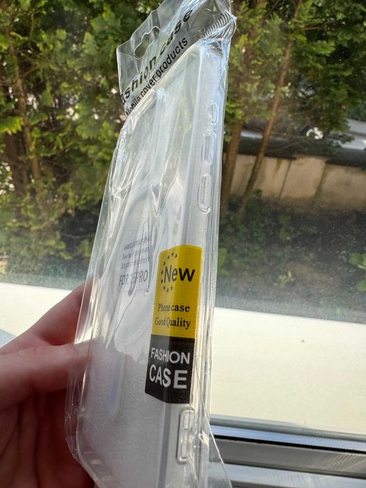 przezroczyste etui iPhone 15 Pro Clear Case.