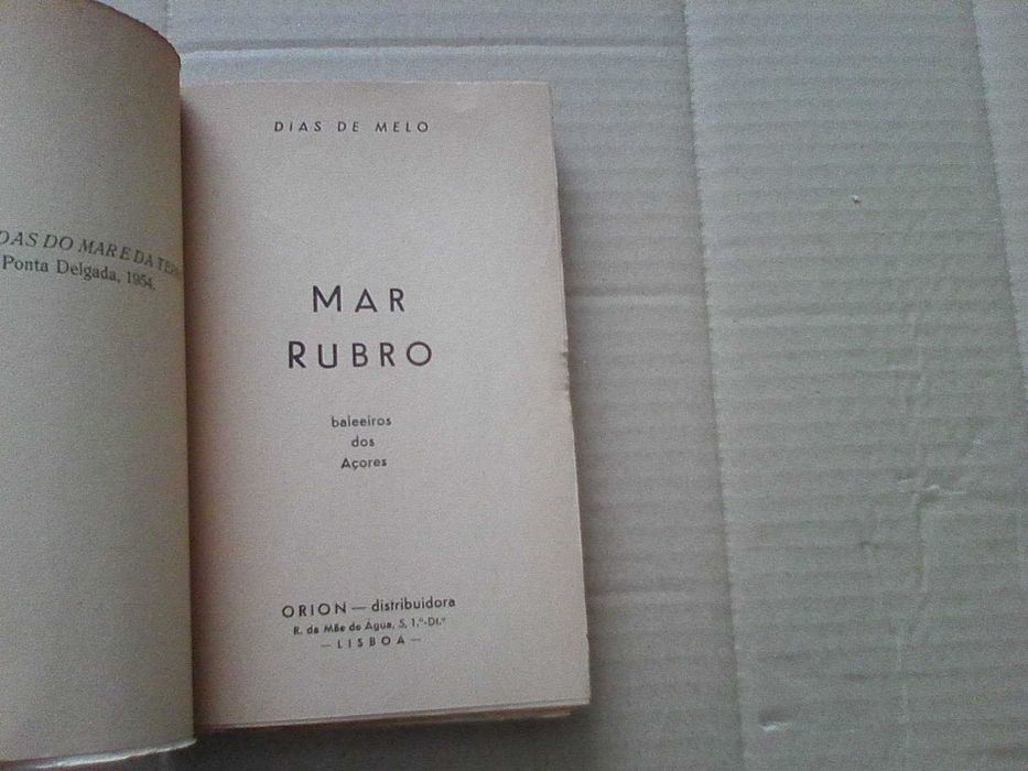 Mar rubro : baleeiros dos Açores