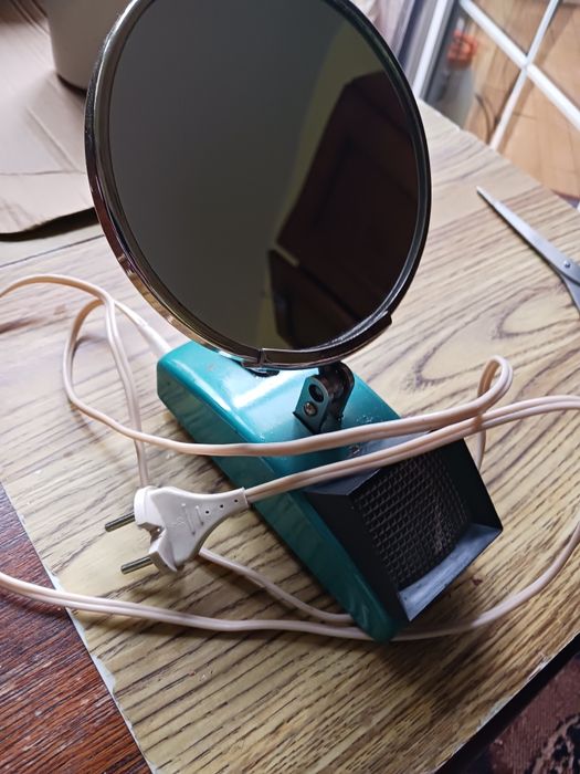 Lusterko do makijażu PRL