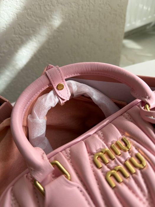 Сумка Miu Miu рожева люкс