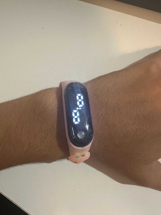 Relógio digital rosa kawaii  – só 10€!