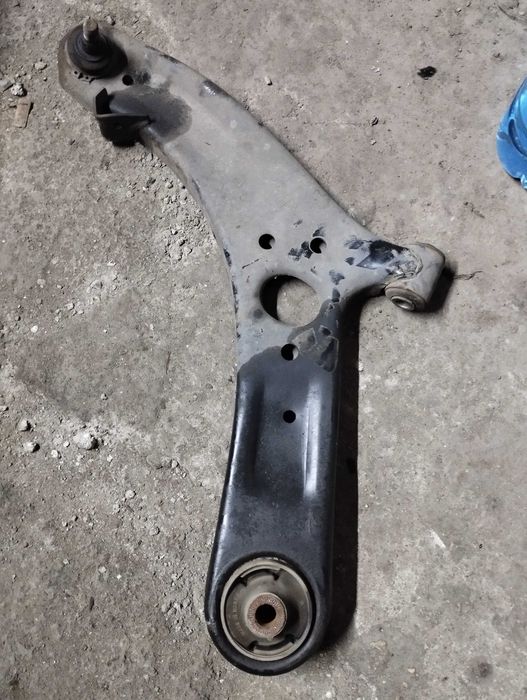 Рычаг передний нижний левый Hyundai 545001R000 Accent IV (RB)