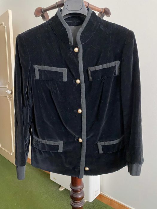 Casaco preto de veludo