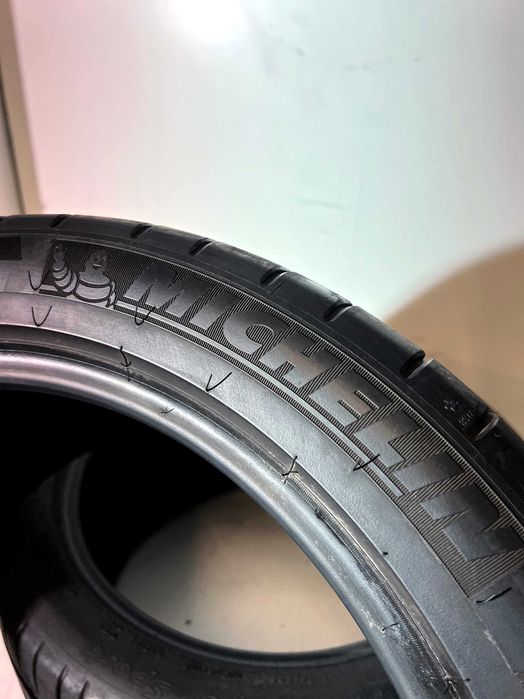 Pneus Michelin Pilot Super Sport - 295/35/18 - Como NOVOS