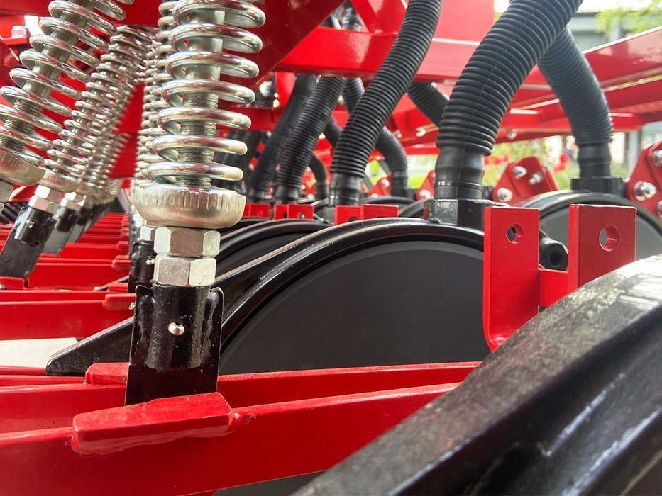 Сеялка. варіаторна сівалка СЗ 3,6 Деметра. Бак з нержавіючої сталі