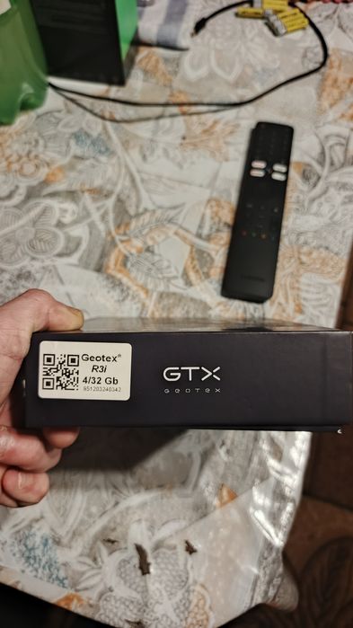 Продам андроид тв