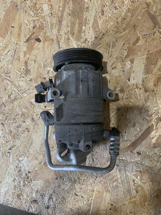 Компресор кондиціонера Hyundai KIA