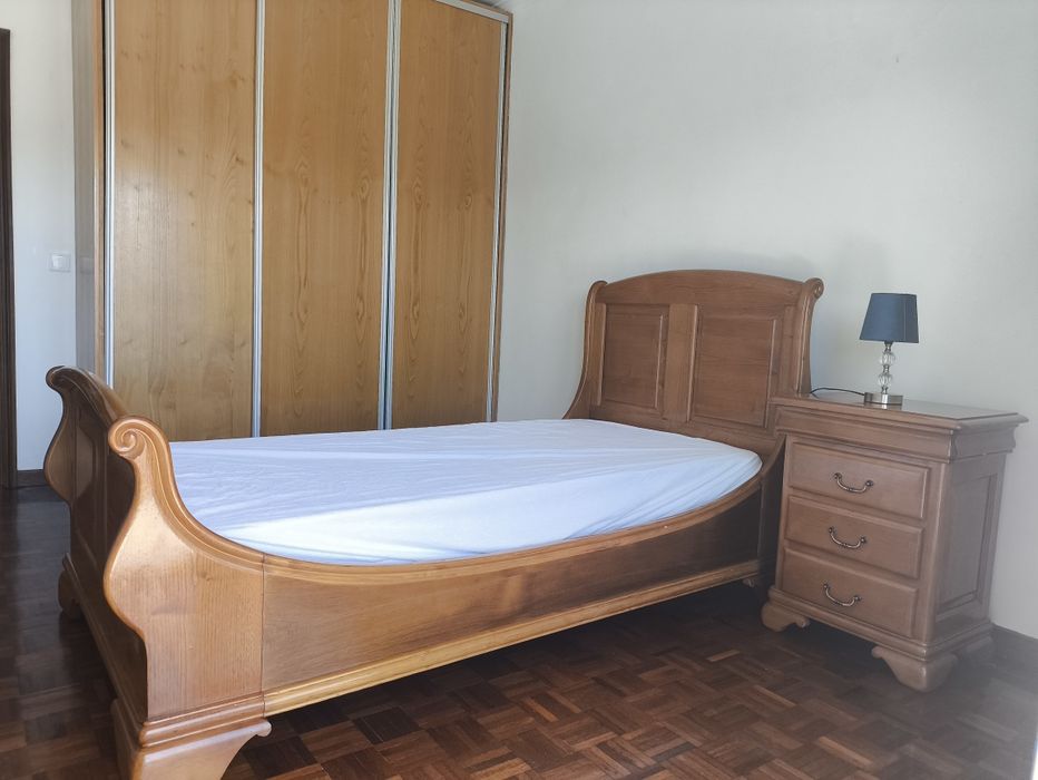 Arrendamento Quarto com varanda em Valbom