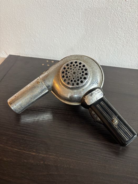 Secador antigo para decoração  barbearia