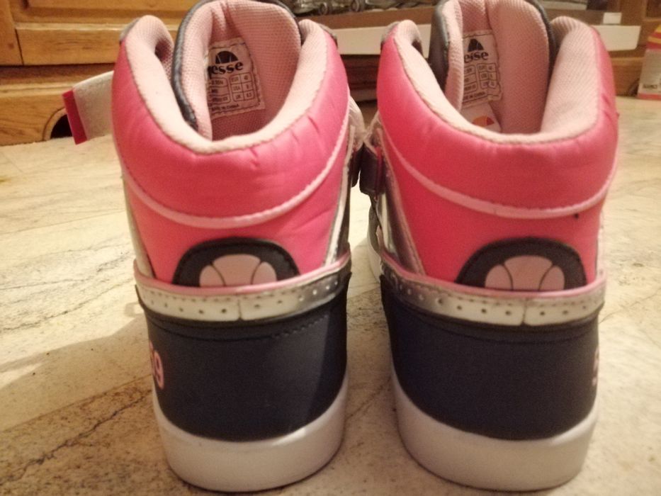 Buty damskie Ellesse nr 40, bdb stan
