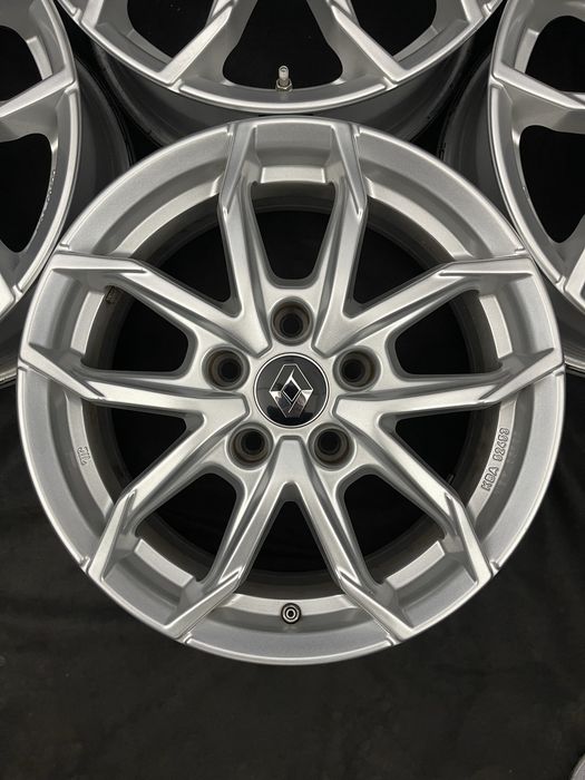Диски R16 5x114.3 Et38 6.5J. Renault Trafic 3 Megane Scenic Duster Kaptur Talisman Mazda 3 6 Hyundai Sonata Kona Elantra Tucson KIa Niro Soul Ceed K5