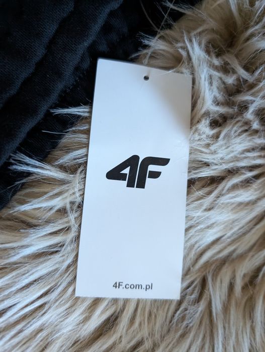 Krótkie spodenki męskie XL 4F czarne bawełna casual z kieszeniami