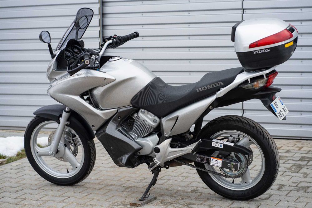 Honda XL 125 Varadero 2010 Travel Edition kat. A1/B