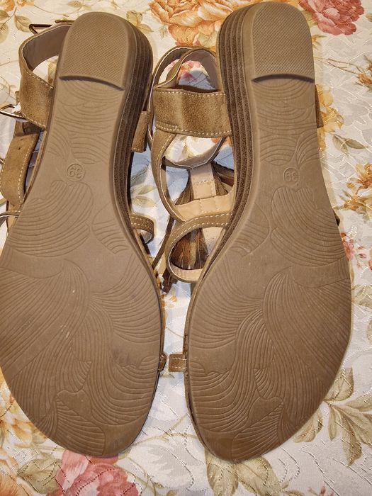 buty damskie z frędzlami rozmiar 39