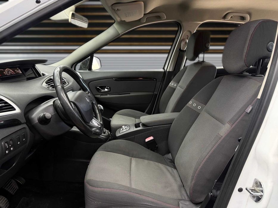 Renault Grand Scénic GPS+Cruise+J17 c/Garantia - 145€ p/mês