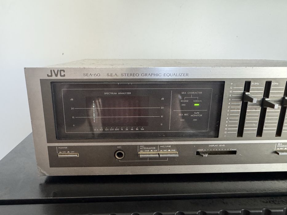 Equalizer JVC  SEA-60