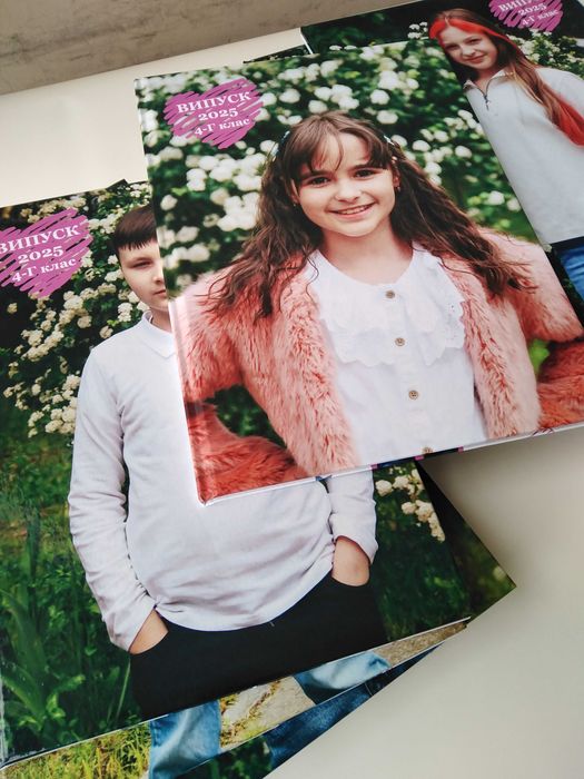 Фотограф на випускний альбом/друк фотокниг