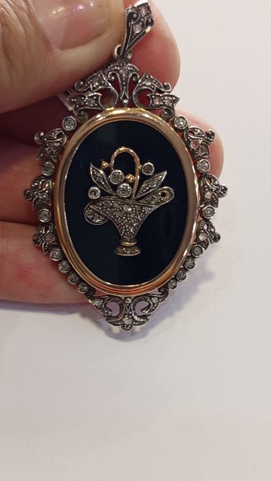 Medalha Antiga em ouro e prata