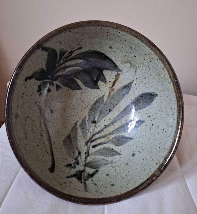 Misa ceramiczna ręcznie formowana