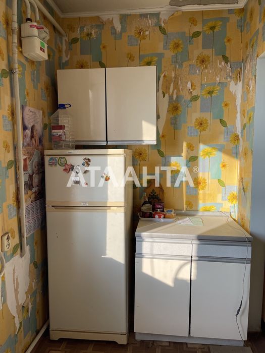 Продаётся квартира под ремонт в пгт. Таирова