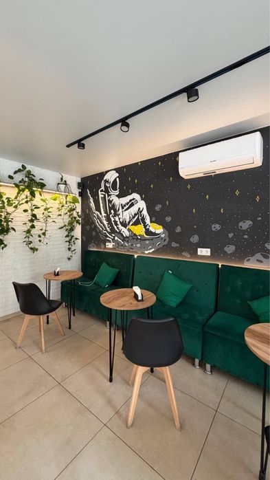 Київ! Продаж кавʼярні з меблями!