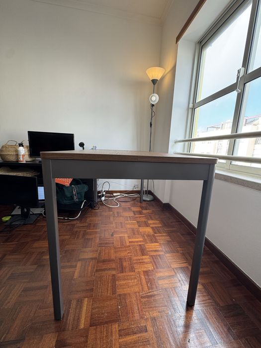 Secretária IDASEN IKEA