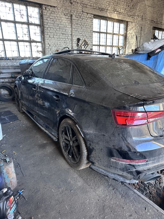 Двери Audi A3 оригинал