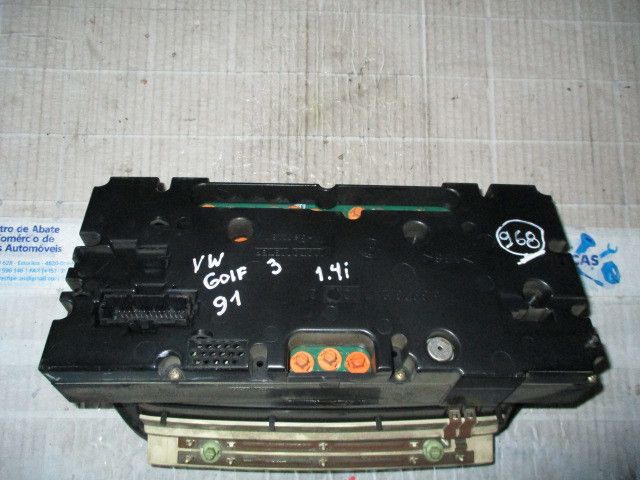 Quadrante / painel de instrumentos VOLKSWAGEN Golf III (1H1)