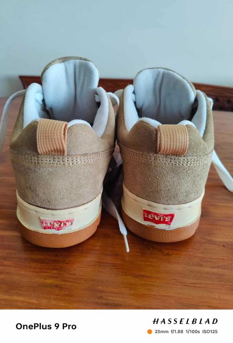 Sapatos Levi's Vintage tam. 42 estado novo, raros!