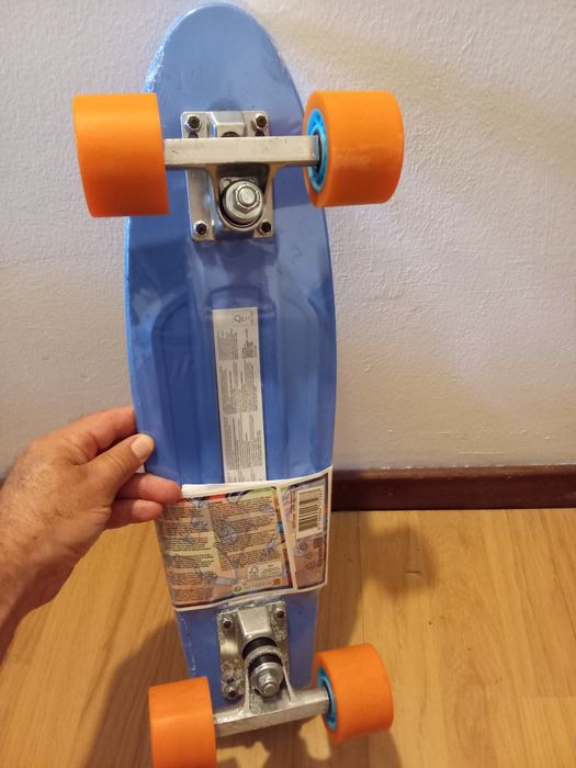 Vendo Skaite Novo embalado de criança