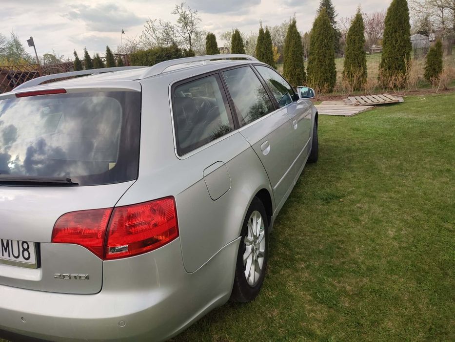 SprzedamAudi a4b7