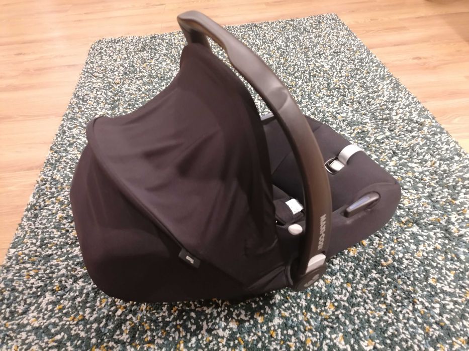 Fotelik, nosidło Maxi Cosi 0-13 Kg (5* ADAC) + otulacz + lusterko