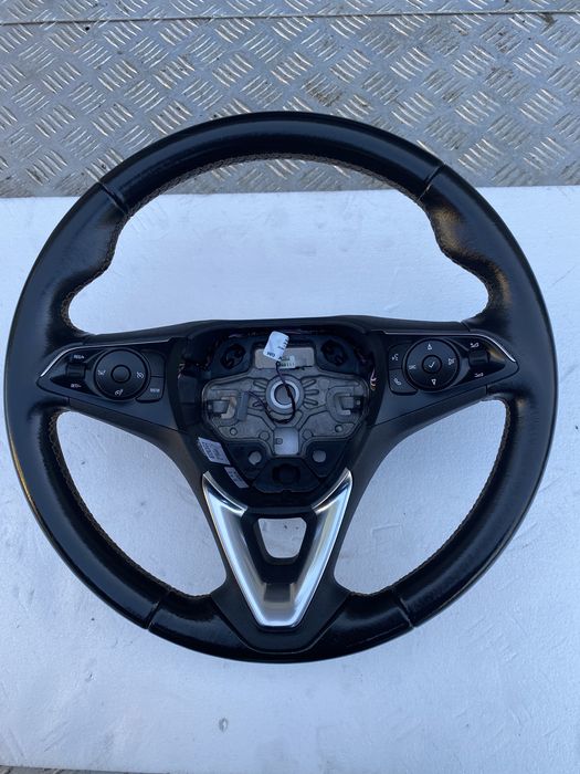 Kierownica multifunkcyjna Opel Insignia B  17-24r