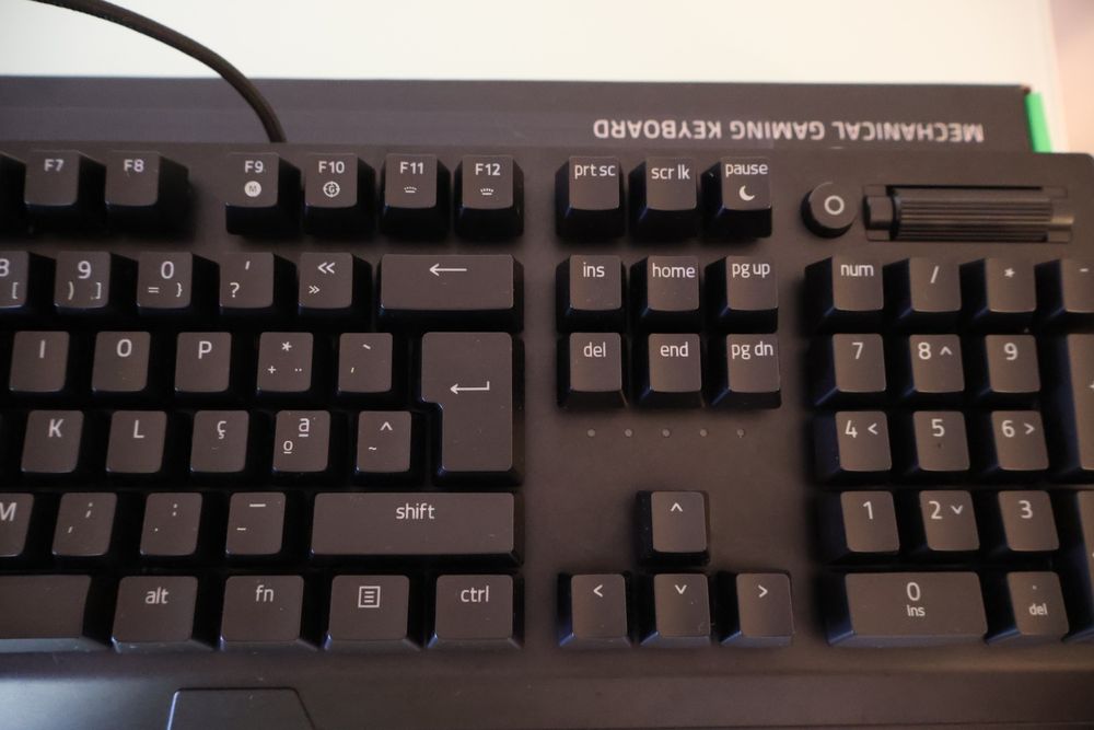 Teclado Gaming Razer BlackWidow V3 - Layout PT - Green Switches