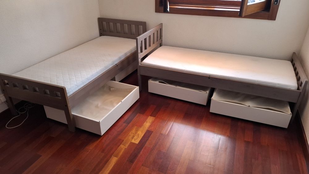 caixas Vardo ikea com rodas