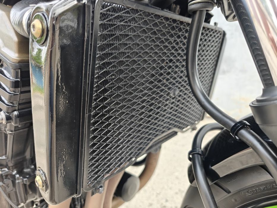 Kawasaki Z750 - 2006 black edition