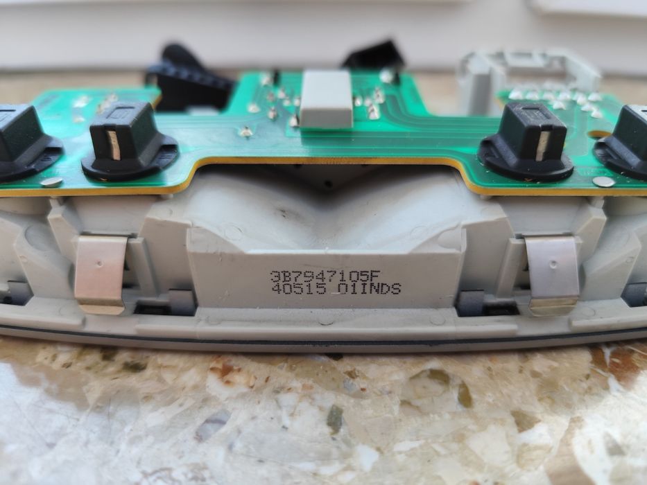 Lampka ambiente Passat W8 (R32, GTI, VR6)