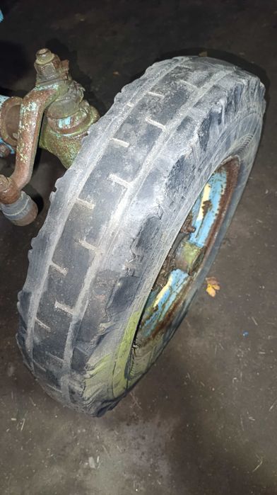 Мтз 80 на запчастини або під відновлення на 95% комплектний