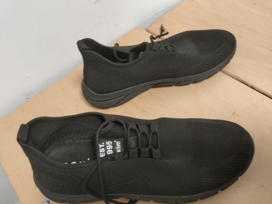 Buty sportowe męskie 46