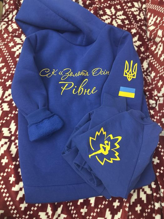 Спортивний дитячий костюм