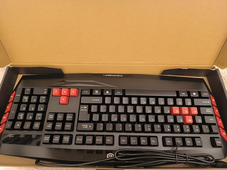 Klawiatura gamingowa USB CyberpowerPC Multimedia Gaming Keyboard