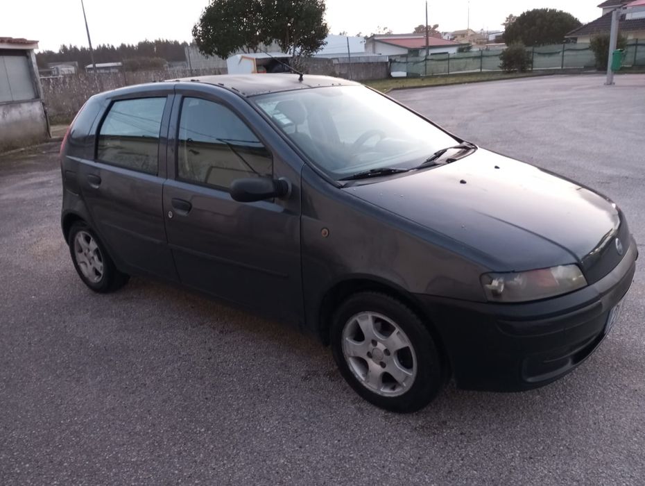 Fiat Punto 2002.64672958281475124