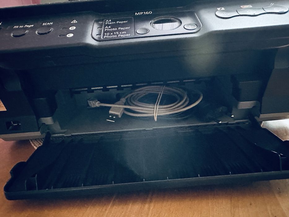 3в1. Принтер, сканер, копір