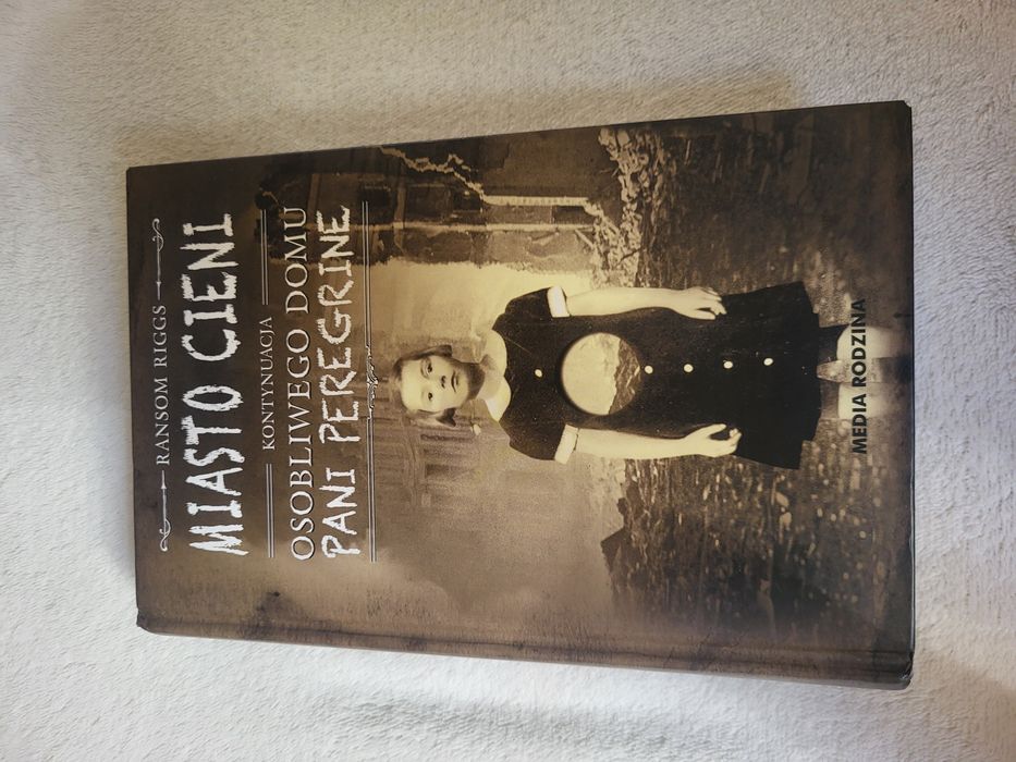 Książka "Miasto Cieni" Ransom Riggs
