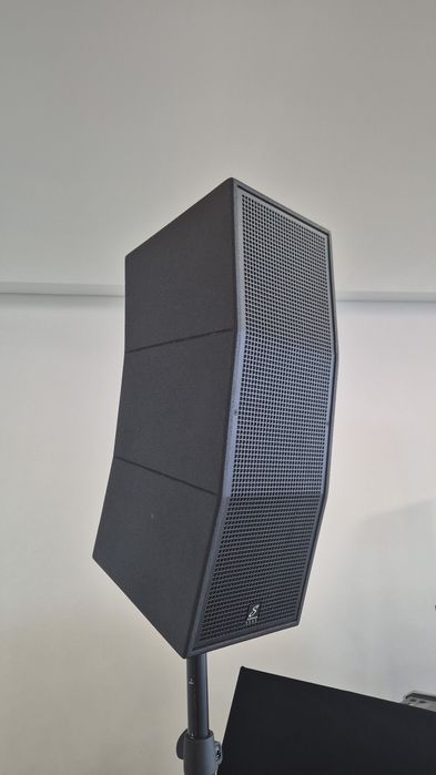 Sistema Ativo Line Array Studiomaster Core 151