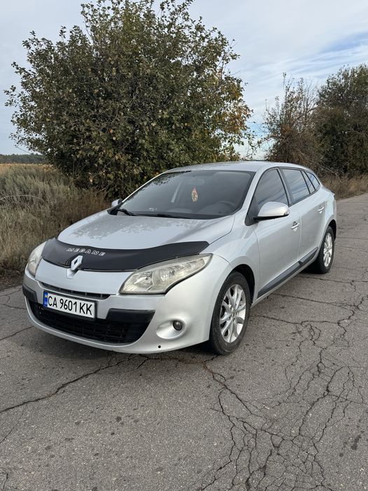 продам меган в гарному стані к9к