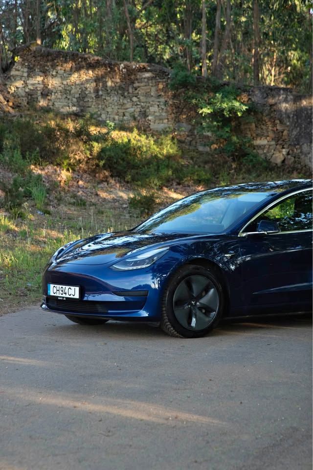 Tesla Model 3 Standard Range Plus RWD