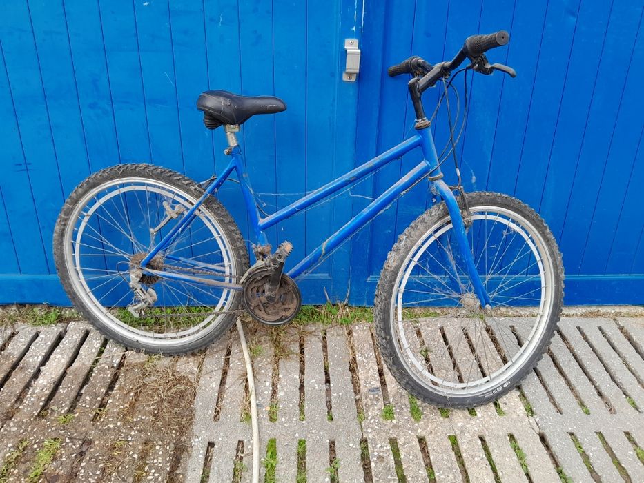 Conjunto de 3 bicicletas BTT (com um Decathlon)